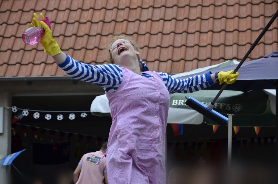 Pauline Pillepalle bei einem Auftritt im Freien